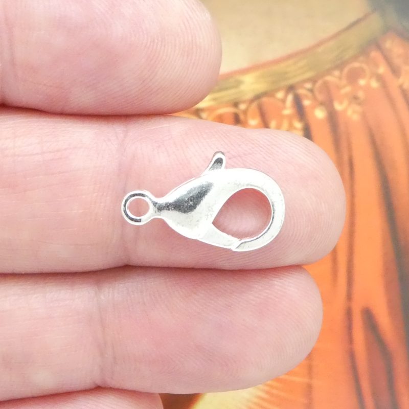 lobster clasp jewelry