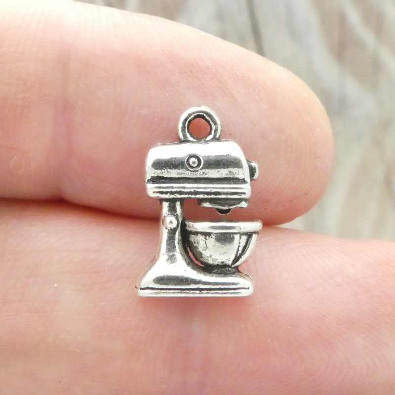 cake mixer charm