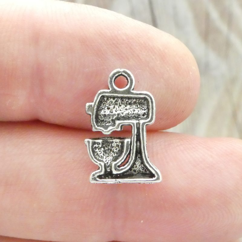 BULK 40 Stand Mixer Charm Silver 16x11mm by TIJC SP0279B - Image 2