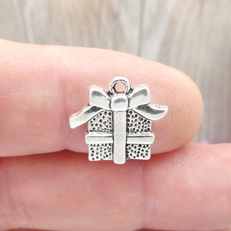 Christmas Present Charm