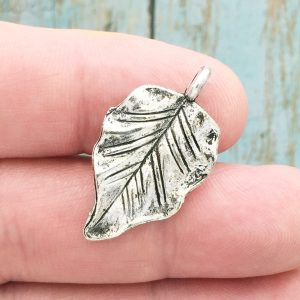 Leaf Charm