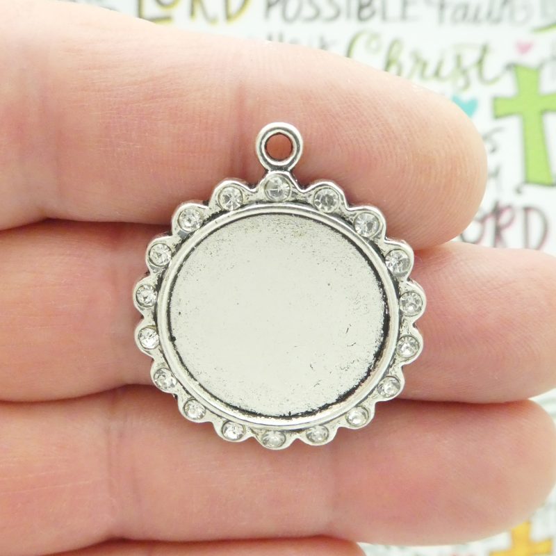 picture charm