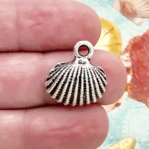 Sea Shell Charm