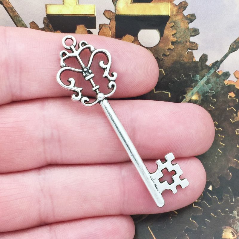Skeleton Key Charm